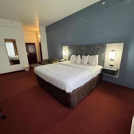 Fairbridge Inn & Suites Cleburne Eksteriør bilde