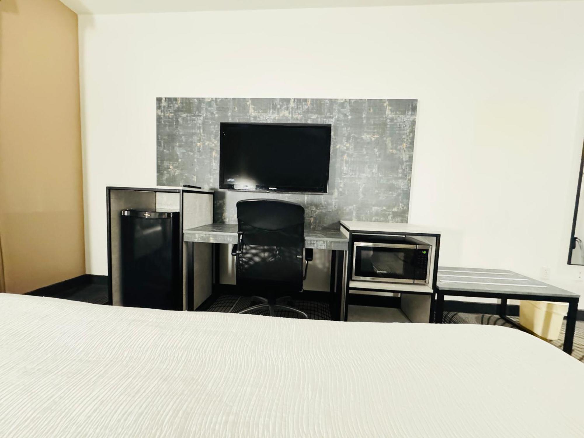 Fairbridge Inn & Suites Cleburne Eksteriør bilde