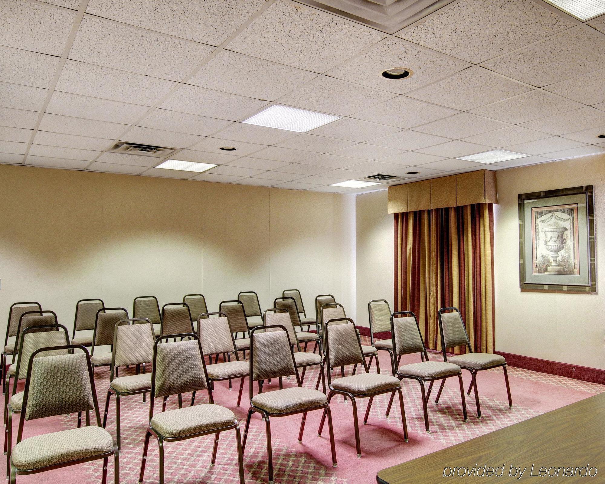 Fairbridge Inn & Suites Cleburne Eksteriør bilde
