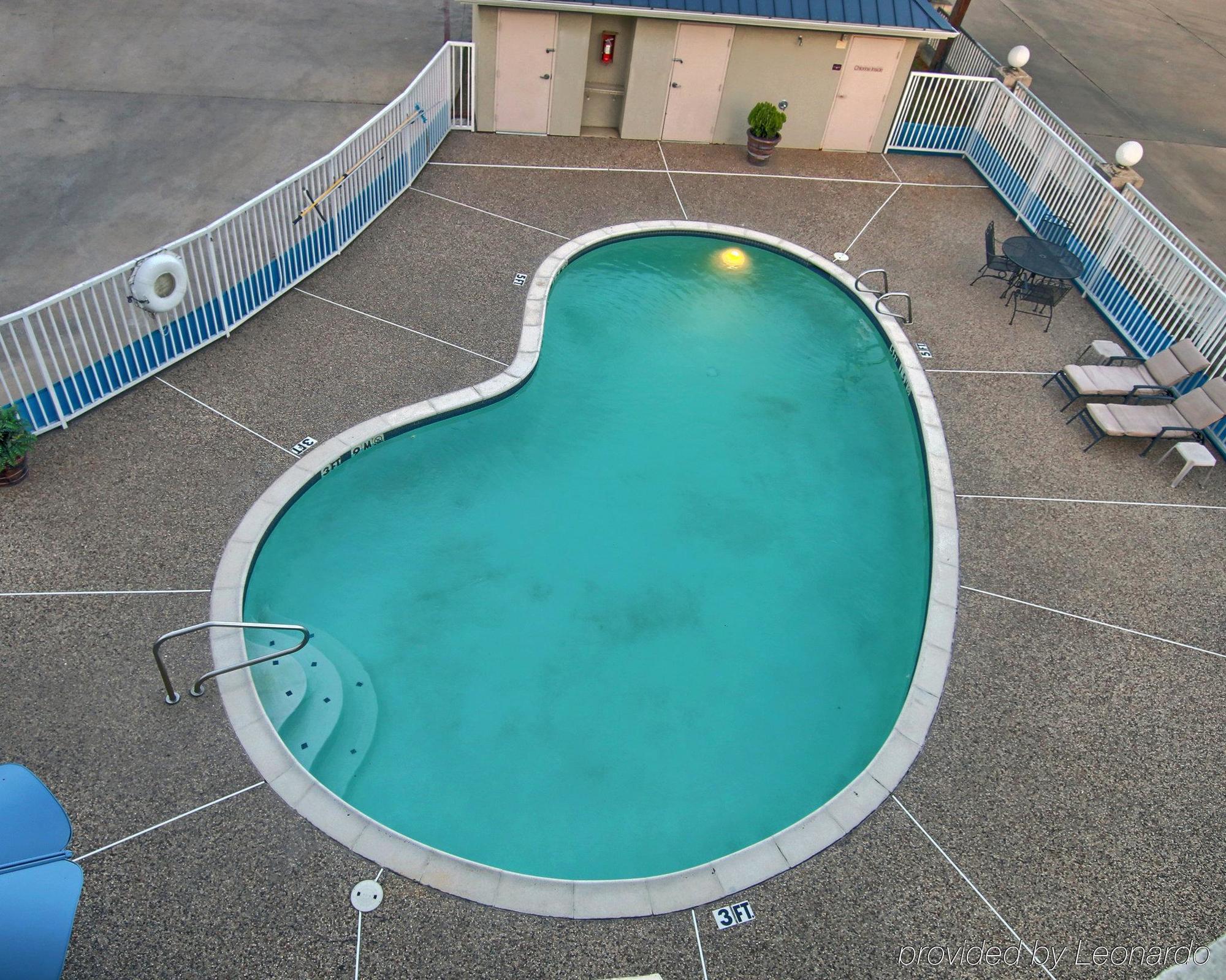 Fairbridge Inn & Suites Cleburne Eksteriør bilde
